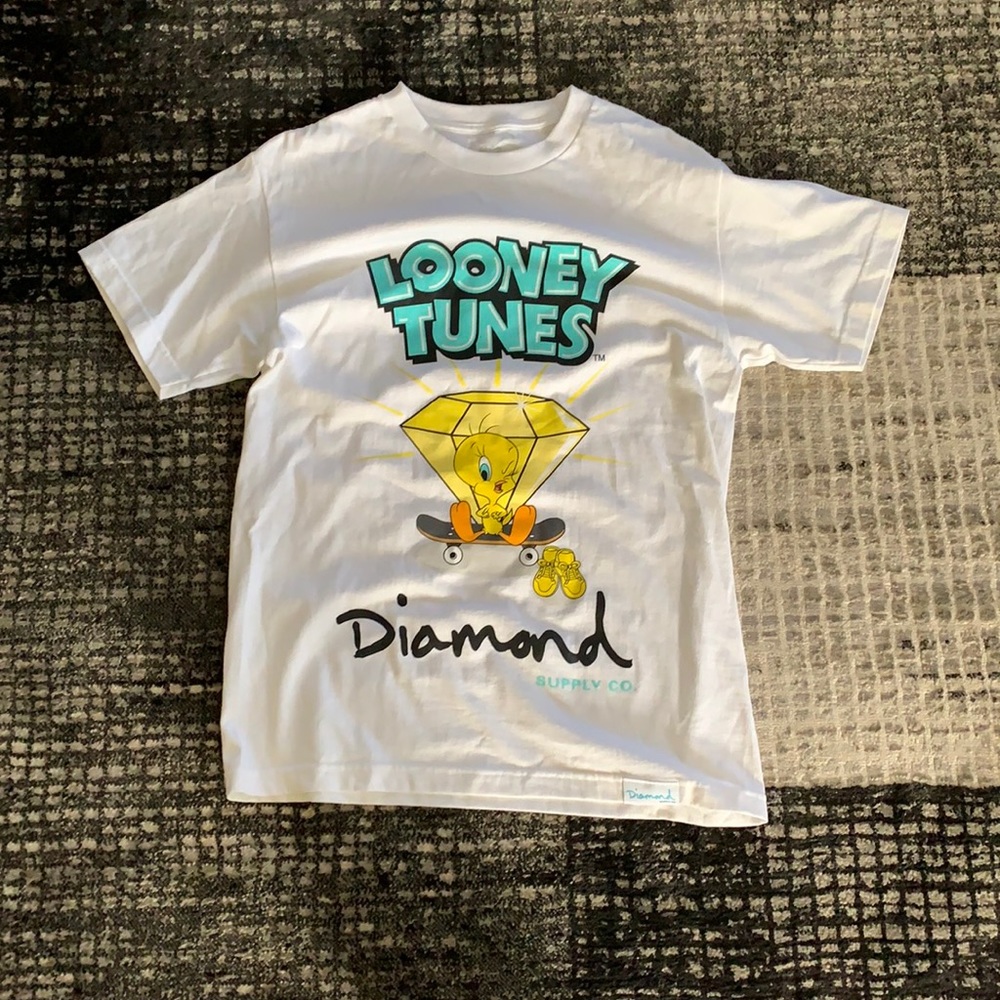 White graphic tee